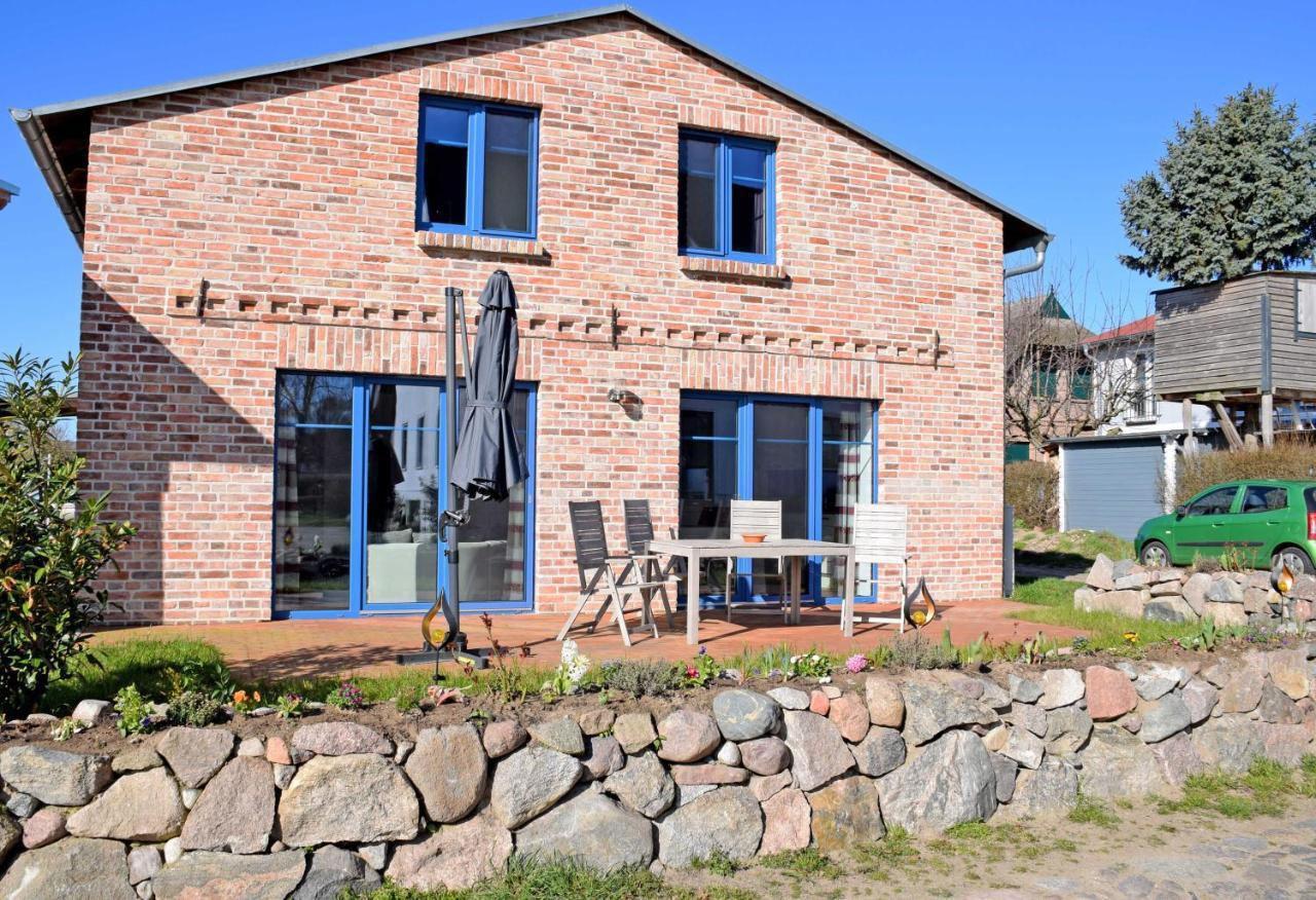 Ferienhaus Zum Boddenstrand Mit Ka Groß Zicker Exteriör bild