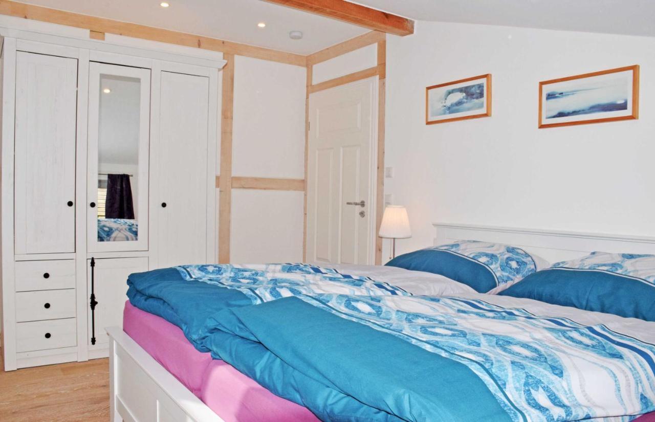 Ferienhaus Zum Boddenstrand Mit Ka Groß Zicker Exteriör bild